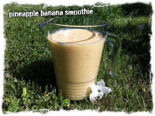 pineapple banana smoothie - oh my yumness!