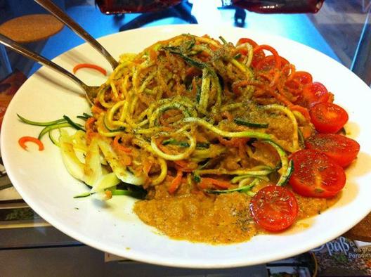 Zucchini-carrot-paprika spaghetti ^_^